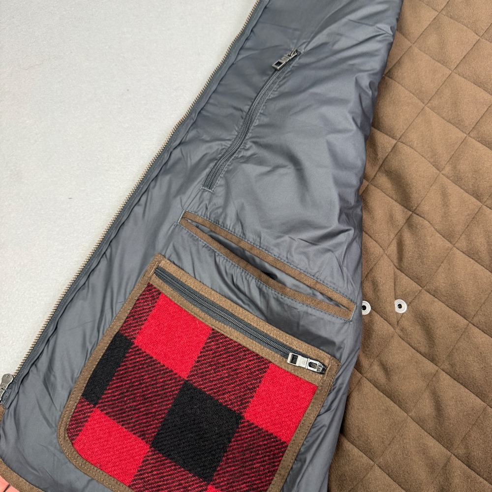 Peter Millar Mens XXL Shetland Wool Quilted Vest Red Buffalo Plaid Fleece Lined - Picture 5 of 10